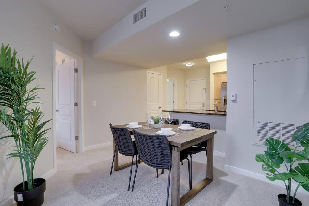 Bright And Cozy Apartment Near Pentagon City Arlington Exterior photo